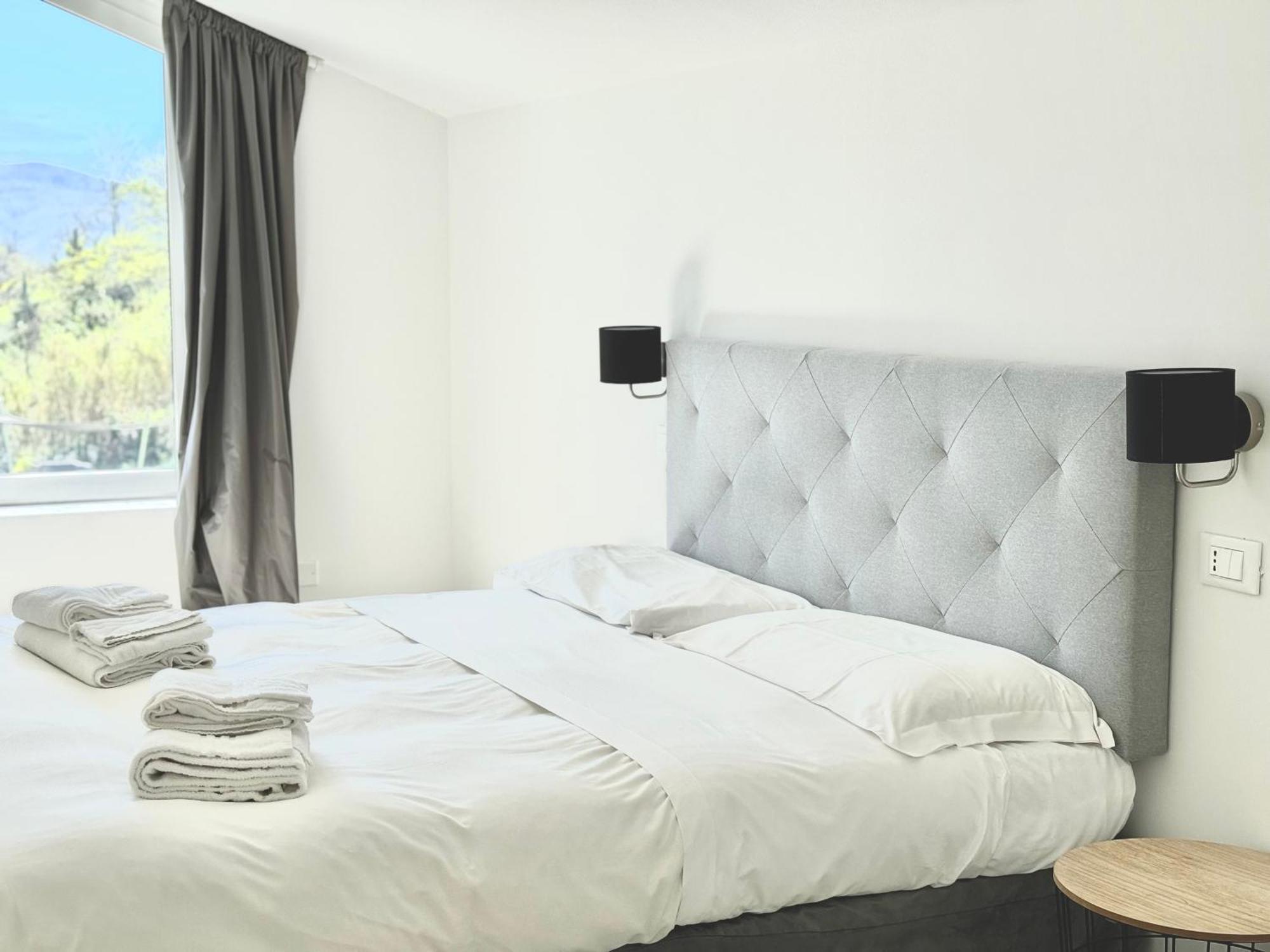 Le Village Sarzana Ngoại thất bức ảnh